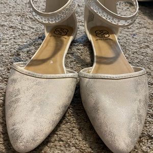 Daisy Fuentes Shoes
